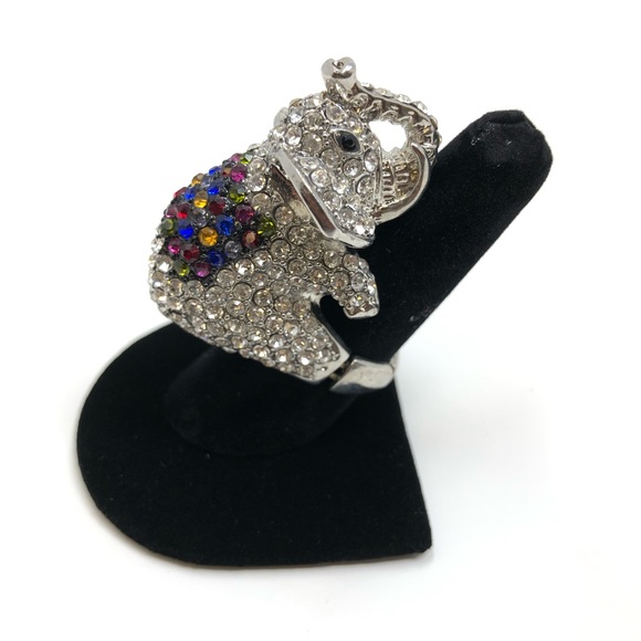 Large Costume Fashion Elephant Statement ring - Picture 4 of 4